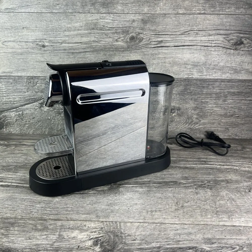 Nespresso CitiZ Espresso Machine, Type C111, 1260 W  Chrome Tested Working